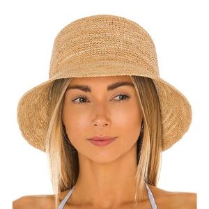 L Space Isadora Hat NWT